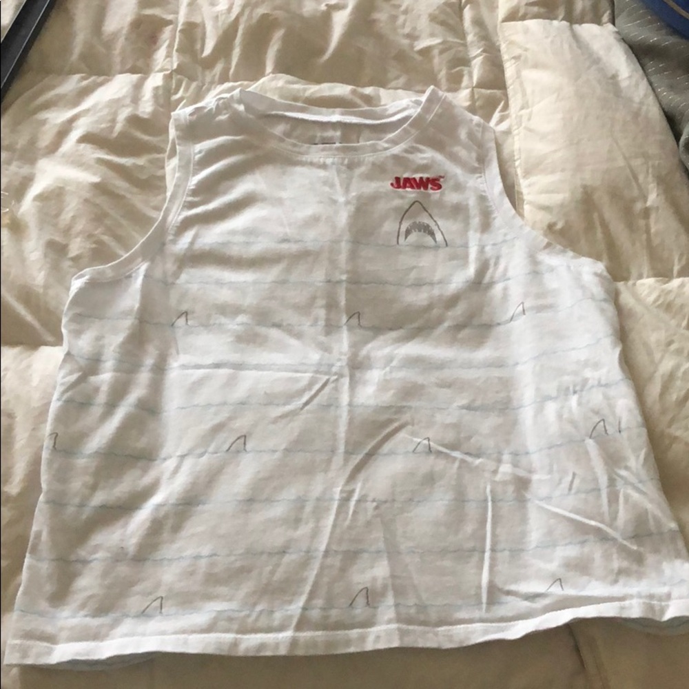 A jaws tee. Worn once